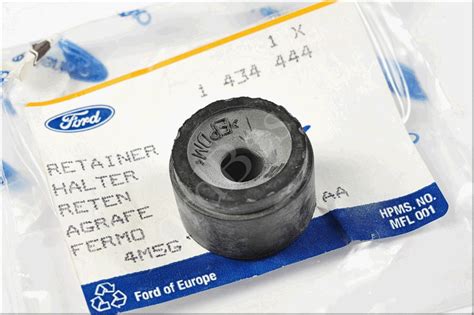 1434444 Клипса декоративной крышки двигателя / Focus-II, C-Max, S-Max ...