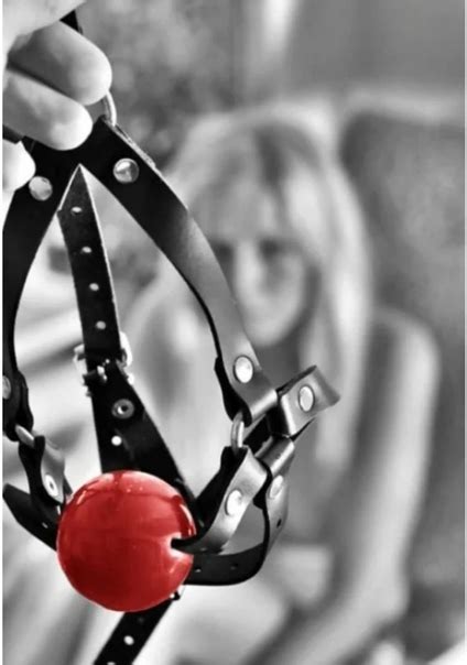 Кляпы Об использовании в игре рта вообще и о кляпах в частности можно ...