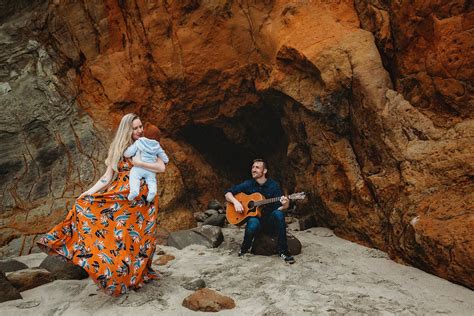 Cape Kiwanda Family Session | Oregon Coast - leannerosephotography.com