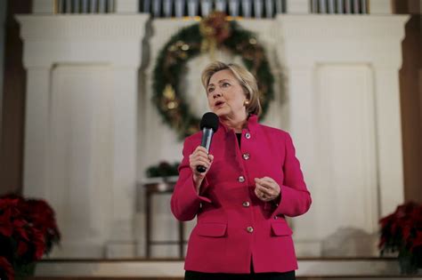 Democrat Clinton Raises 55 Million In Fourth Quarter Campaign Reuters