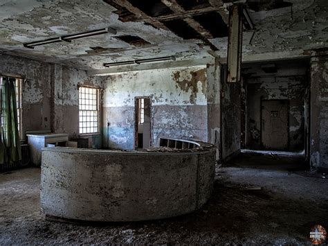 Abandoned Asylums and Institutions photo - Abandoned America