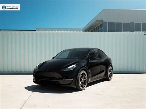 Tesla Model Y Black | Images and Photos finder