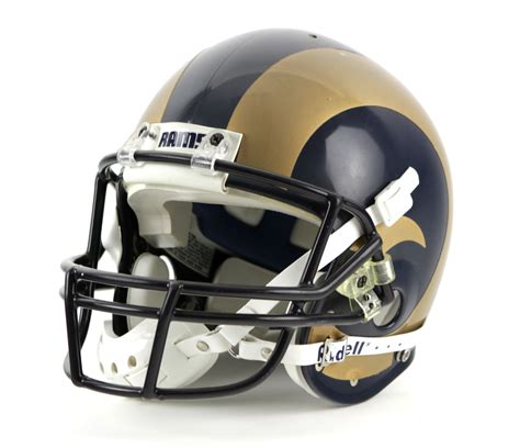 Football fans are debating if isaac bruce was the greatest receiver ever 21