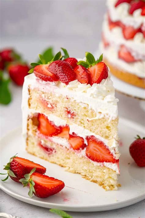 10 Strawberry Shortcake Recipes That Scream Summer Fun