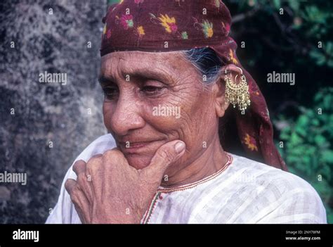 Moplah, Mopla, Mappila Muslim old lady, Kerala, India Stock Photo - Alamy