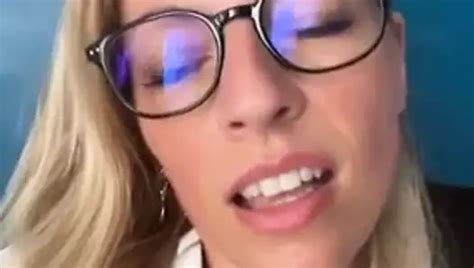 Instructed Orgasm MILF Plays With Her PussyKat While He S At Work XHamster