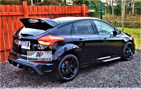 FORD FOCUS RS Style Look ST MK3 MK3 5 Gloss Black Boot Roof Spoiler