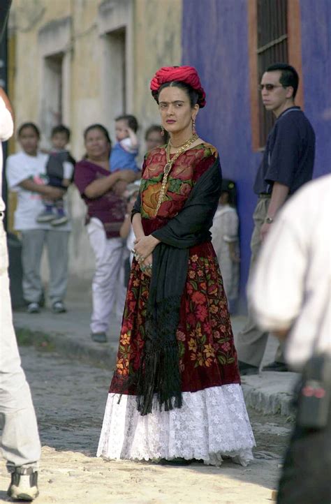 Frida Kahlo Vestimenta 9