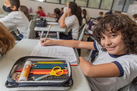 Volta às aulas escolas de Barueri recomeçam dia 24 7