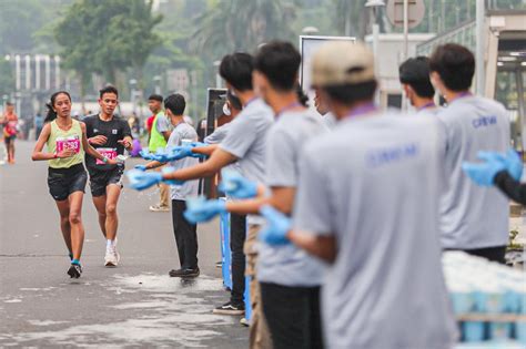 Pentingnya Jaga Hidrasi Tubuh Bagi Pelari Maraton Okezone Sports