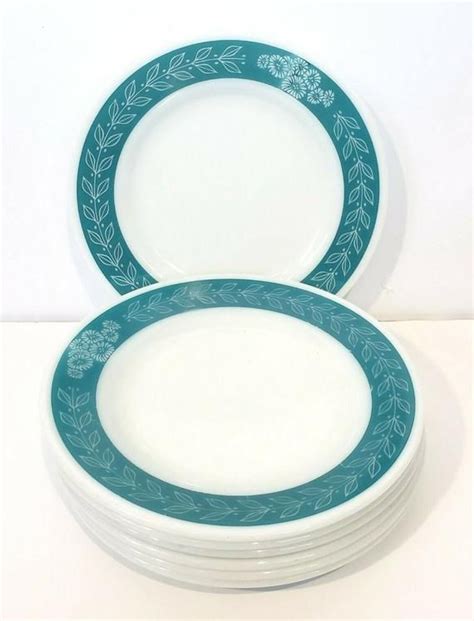 Vintage Pyrex Bluegrass Laurel Turquoise Dinner Plates Set Of Etsy