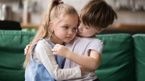 Cómo Educar A Los Niños Sobre La Bondad Y La Amabilidad