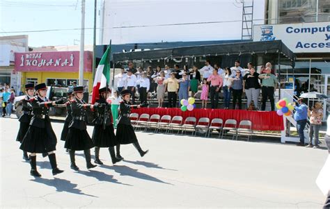 Muy Nutrido Fue El Desfile Conmemorativo De La Batalla De Puebla