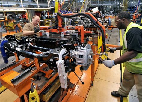 Ford To Lay Off 700 At Michigan Assembly Plant