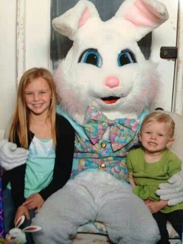 NWA Mall Easter Bunny Photo