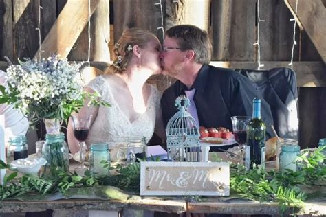 The 10 Best Barn Farm Wedding Venues In Michigan WeddingWire