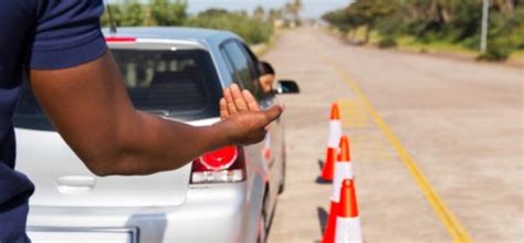 Dicas para estacionar de ré aprendendo a estacionar passo a passo