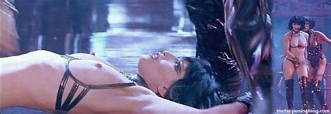 Gina Gershon Nude Sexy Collection Photos Thefappening