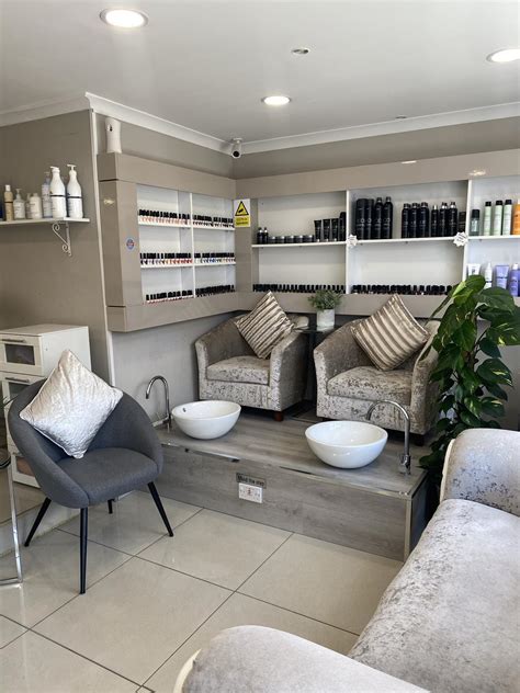 Chic Boutique Hair & Beauty Salon | Plymouth
