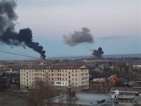 Rosja Rozpocz A Inwazj Na Ukrain Trwa Atak Rakietowy Na Kij W