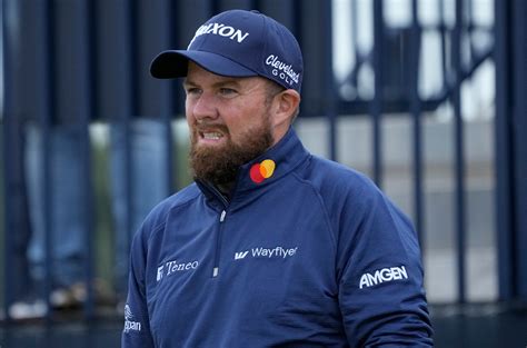 “He should be DQ’d”; “most unlikable guy on tour”: Fans furious as