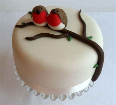 Robin Cake So Adorable A Nice Concept For Christmas Cake