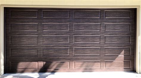 Modern Woodgrain Chi — Garage Door Repair Co