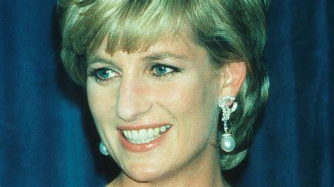 How Would Princess Diana Really Feel About Harrys California Move