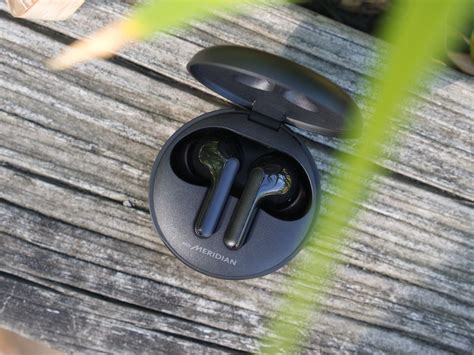 LG Tone Free HBS-FN6 review: Bacteria and joy-killing earbuds | Android ...