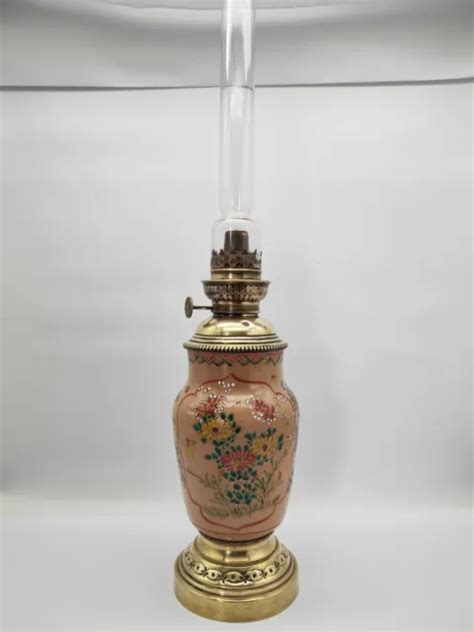 Ancienne Lampe A Petrole En Faience Emaillee Signee Haut Cm I