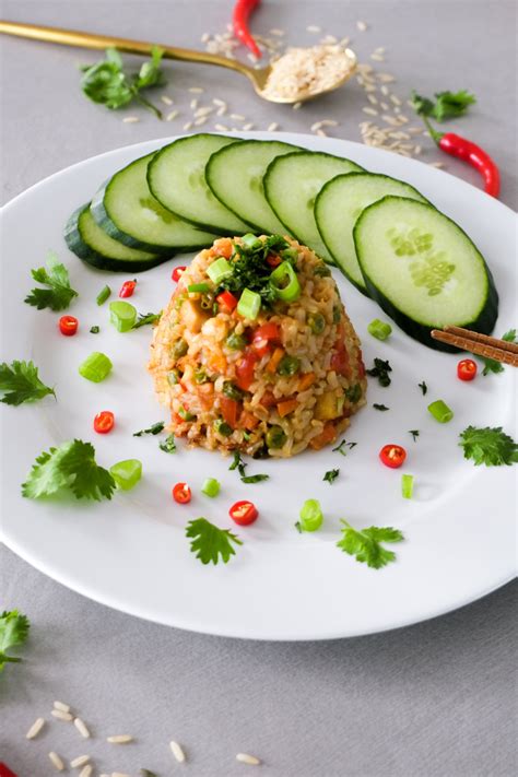 EASY VEGAN INDONESIAN NASI GORENG MAGDA MAG DAS