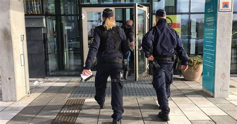 Hot Om Skolskjutning P Gymnasieskola Svt Nyheter