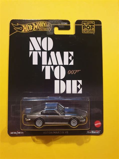 Hot Wheels ASTON MARTIN V8 Neu und originalverpackt in Oftringen für CHF 15 mit Lieferung