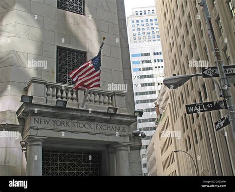 New York stock exchange building Stock Photo - Alamy