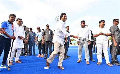 CM YS Jagan Inaugurates Municipal Building Sports Academy In Pulivendula