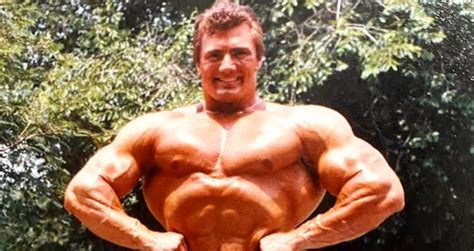 First-ever Natural Olympia Champion John Hansen Shares Guide on How to ...