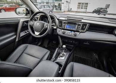 Toyota interior 8,613 รายการ ภาพ ภาพสต็อกและเวกเตอร์ | Shutterstock