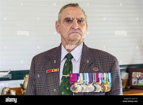 Australias Oldest Surviving Victoria Cross Vc Recipient Keith Payne Poses For A Photograph At