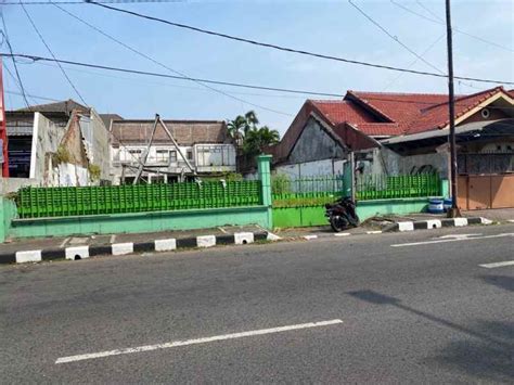 Dijual Rumah Hitung Tanah Surabaya Dekat Polda Dan Mall