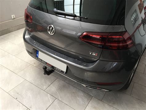 Kompletny zestaw fabryczny hak holowniczy VW Golf 7 Doposażanie aut