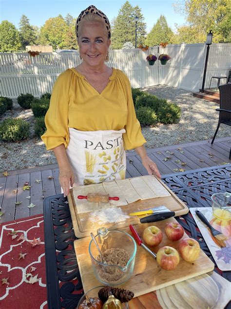 Lisas Baked Apples In Puff Pastry Lisa S Italian Kitchen