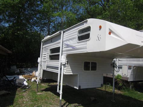 961 Shadow Cruiser Truck Camper | Gloucester RV