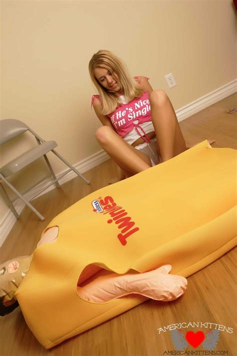 Ashlee Fucks A Rubber Doll We Always Wondered And Now We Know She Will Get It An Porn Pictures