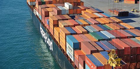 Hapag Lloyd adquiere seis portacontenedores de más de 23 500 TEUs