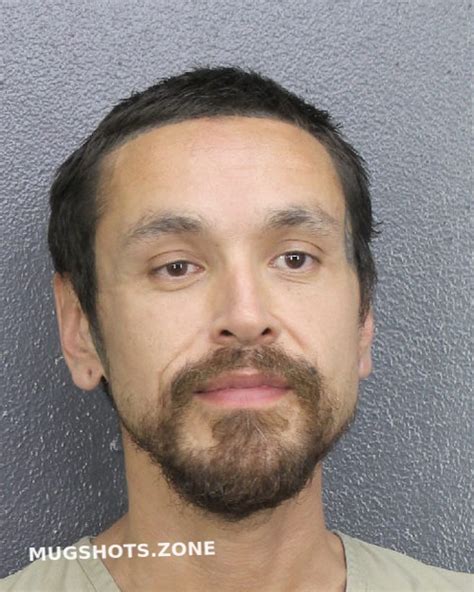 Lewis Daniel 12142022 Broward County Mugshots Zone