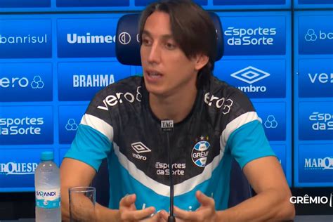 Aposta de Renato encantou Geromel em vitória do Grêmio no Brasileiro