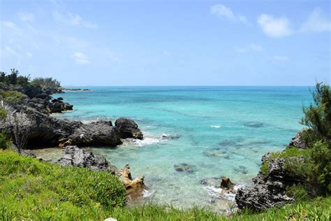 Biking The Bermuda Railway Trail With Weride Bermuda