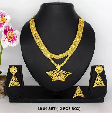 Festive Wear 22 K Gold Necklace Set at Rs 15000/set in Ahmedabad | ID: 2852810685473