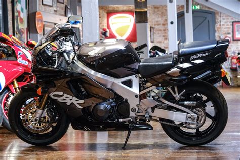 Honda Cbr Rr Fireblade The Bike Specialists South Yorkshire