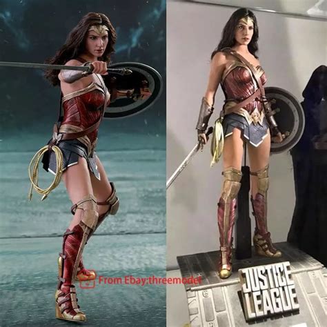 Wonder Woman Hot Justice League